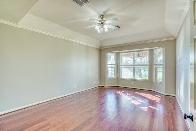 Building Photo - 17427 Stamford Oaks Dr