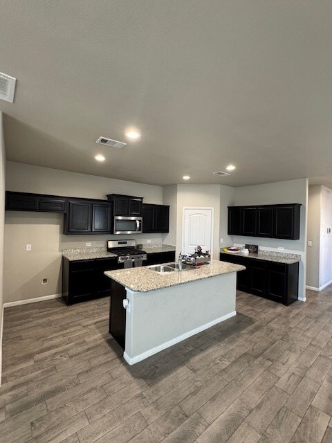 Building Photo - 1818 Twin Falls Dr