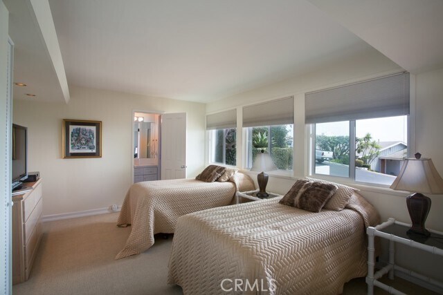 Building Photo - 1004 Emerald Bay