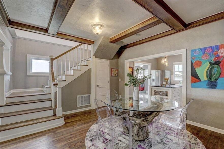 Building Photo - 2208 NW 16th St