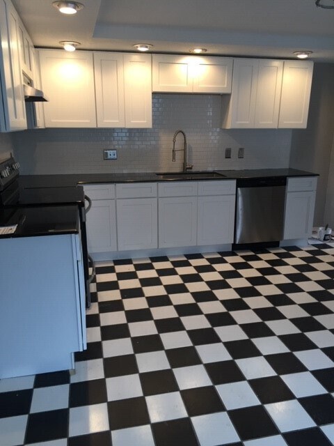 Building Photo - 106 Gregory St