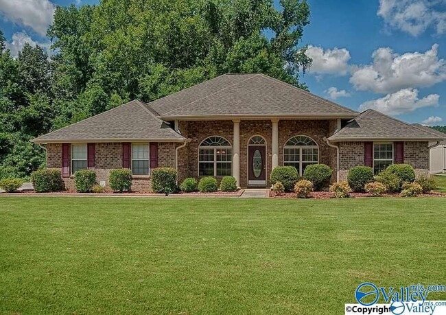 Primary Photo - 102 Slack Water Ct
