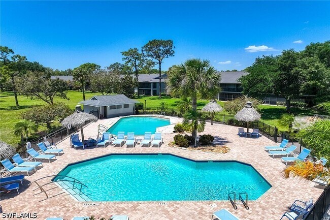 Building Photo - 1231 Commonwealth Cir