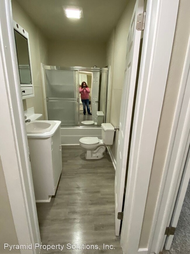 Building Photo - 3 br, 1.5 bath House - 109 S Attica Rd