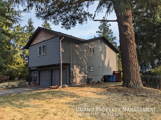 Building Photo - 1731 N 128th St