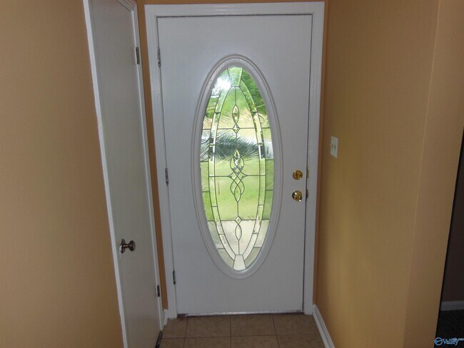 Building Photo - 1725 Millican Pl NW