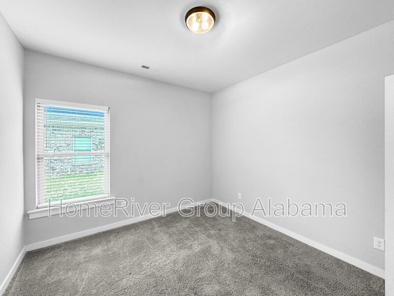 Building Photo - 215 John Harold Dr
