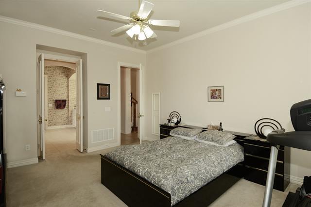 Building Photo - 8617 Orchard Hill Dr
