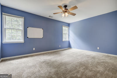 Building Photo - 9485 Nesbit Lakes Dr