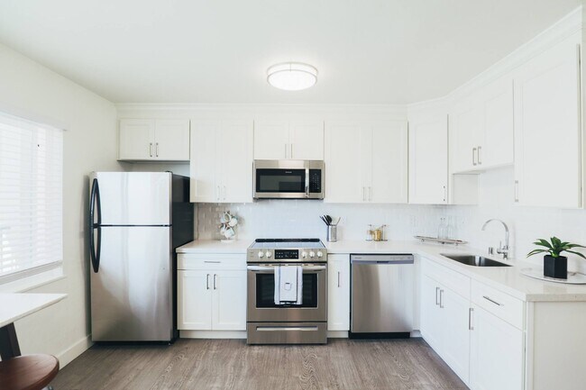 Floorplan - 245 Lee Street