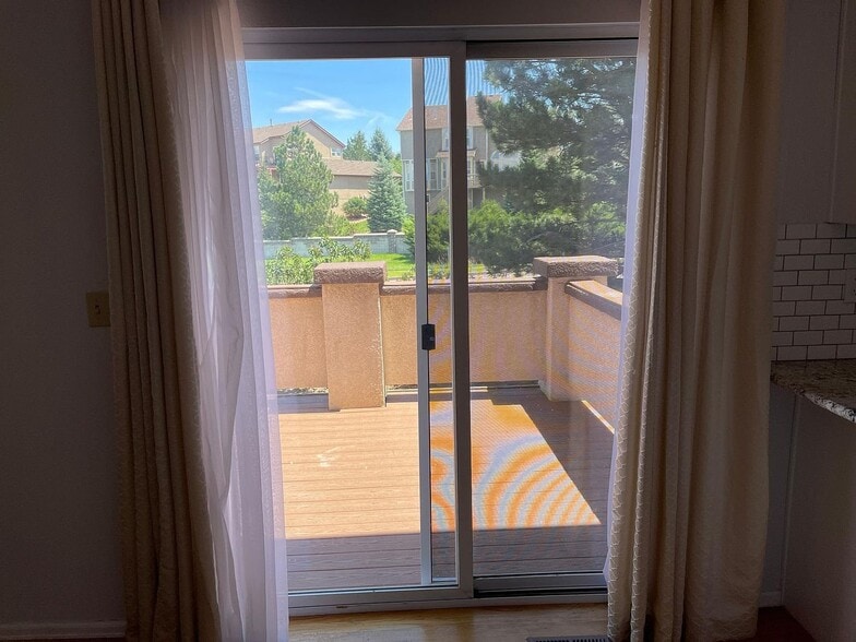 Building Photo - 9225 Gingerhill Ct