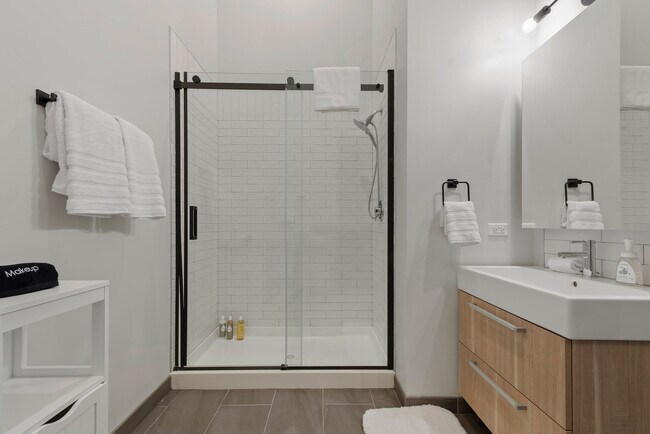 Building Photo - 29 S LaSalle St