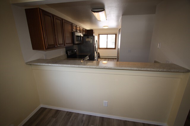 Building Photo - Newly Remodeled Two Bedroom Condo near JBER!