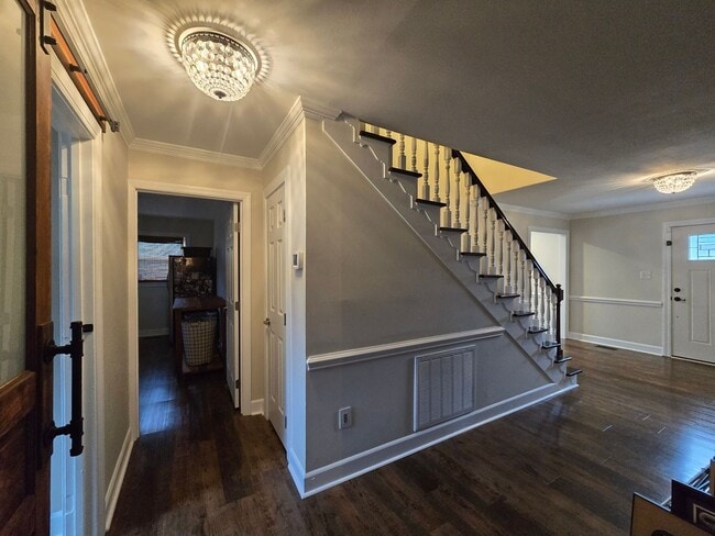 Building Photo - 409 N Fulton St