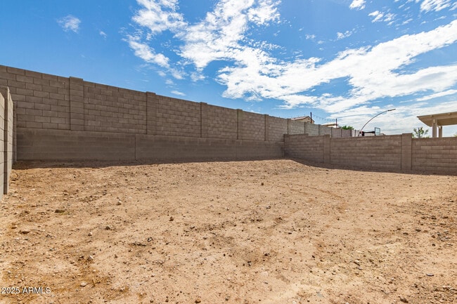 Building Photo - 12751 W Ocotillo Rd