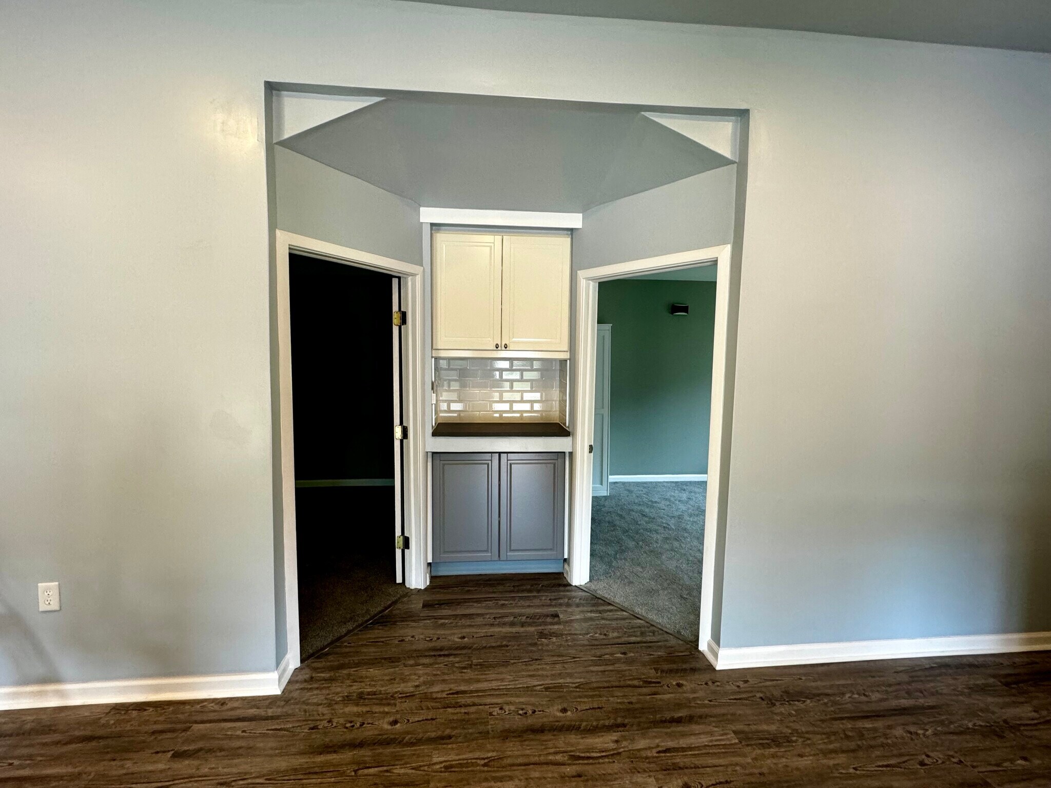 Entrance to Two Bedrooms - 21560 Quaker Rd