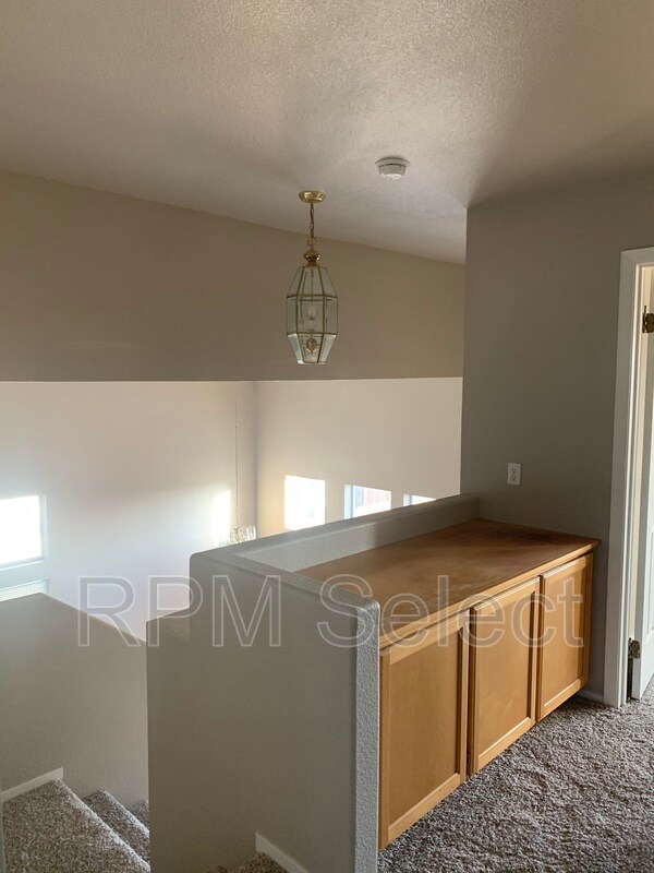 Building Photo - 4932 Chaps Ct