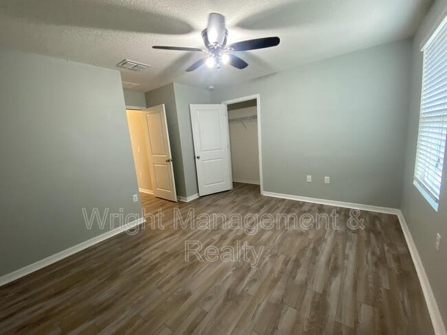 Building Photo - 8143 59th Way