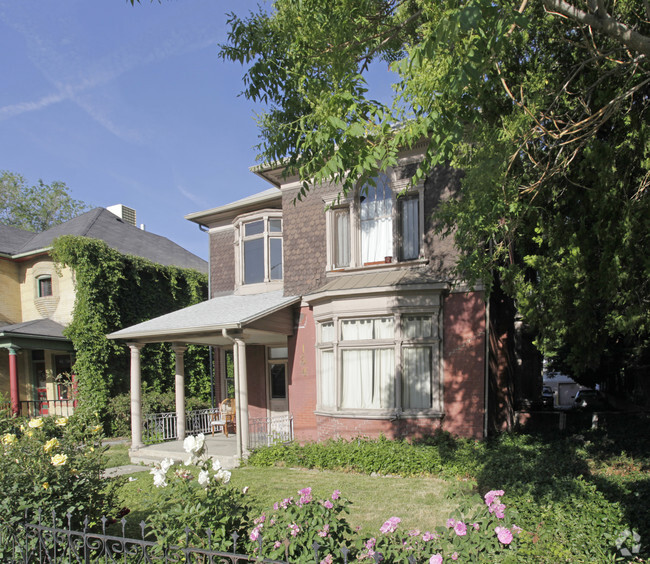 Building Photo - 154 S 700 E