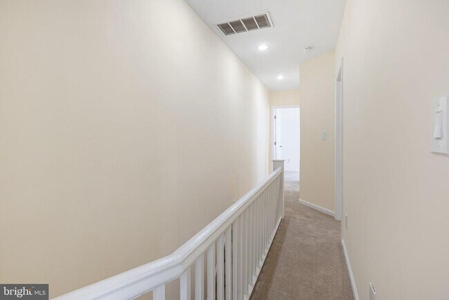 Building Photo - 3987 Terrace St