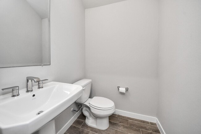 Building Photo - 3815 Favor Frst Ct