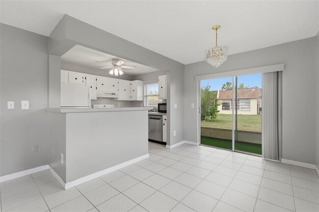 Building Photo - 9992 86th St