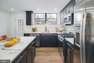 Building Photo - 2018 S 8th St