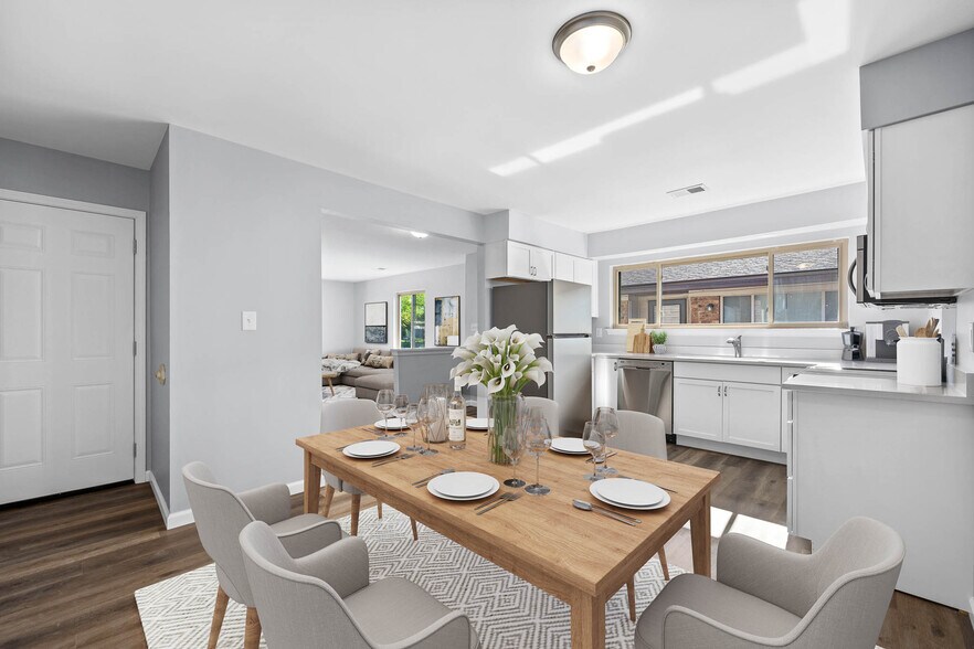Dining to Kitchen - Parkview Estates