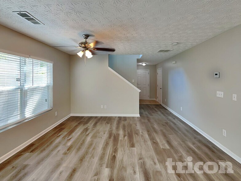 Building Photo - 186 Silver Fox Trail