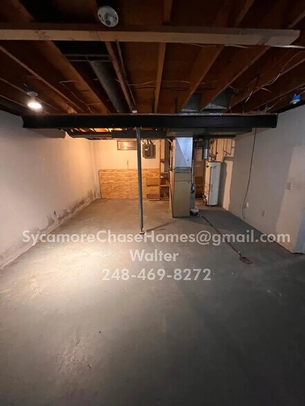 Building Photo - 2912 Canarsie Dr