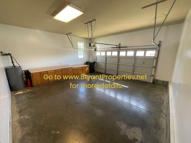Building Photo - Gallatin - 3 Bedrooms 2 Baths