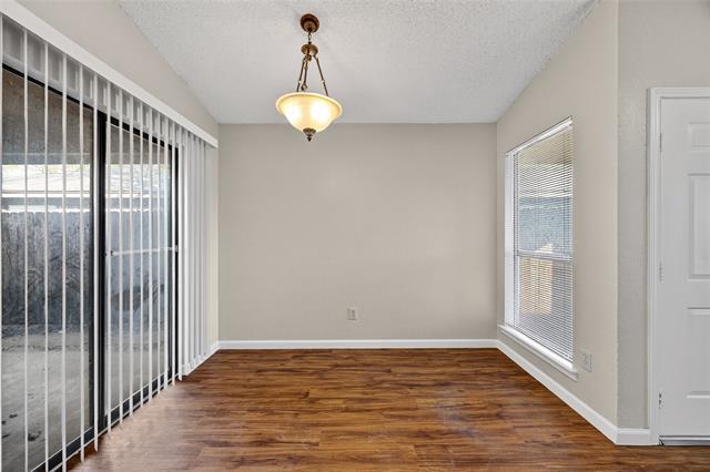 Building Photo - 2724 Countryside Ln