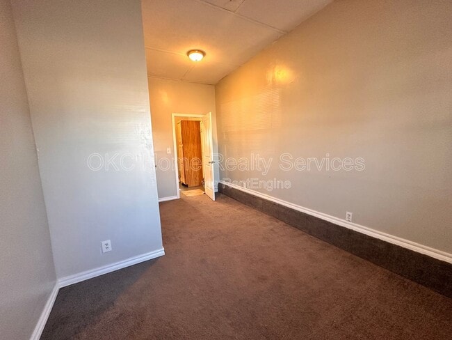 Building Photo - 312 Bolton Pl