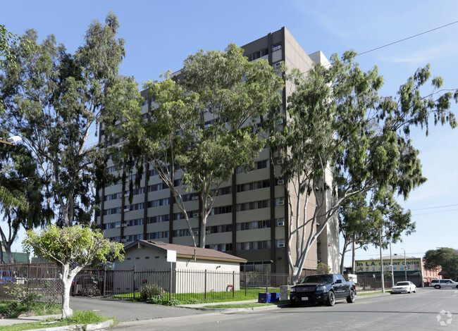 Building Photo - Juanita Tate Legacy Towers 62+