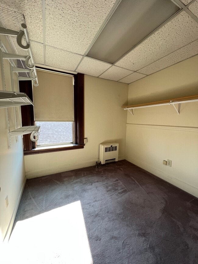 Building Photo - McShane Block