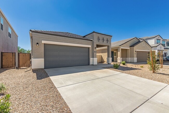 Building Photo - Brand New - Never Lived In 3 Bedroom / 2 B...