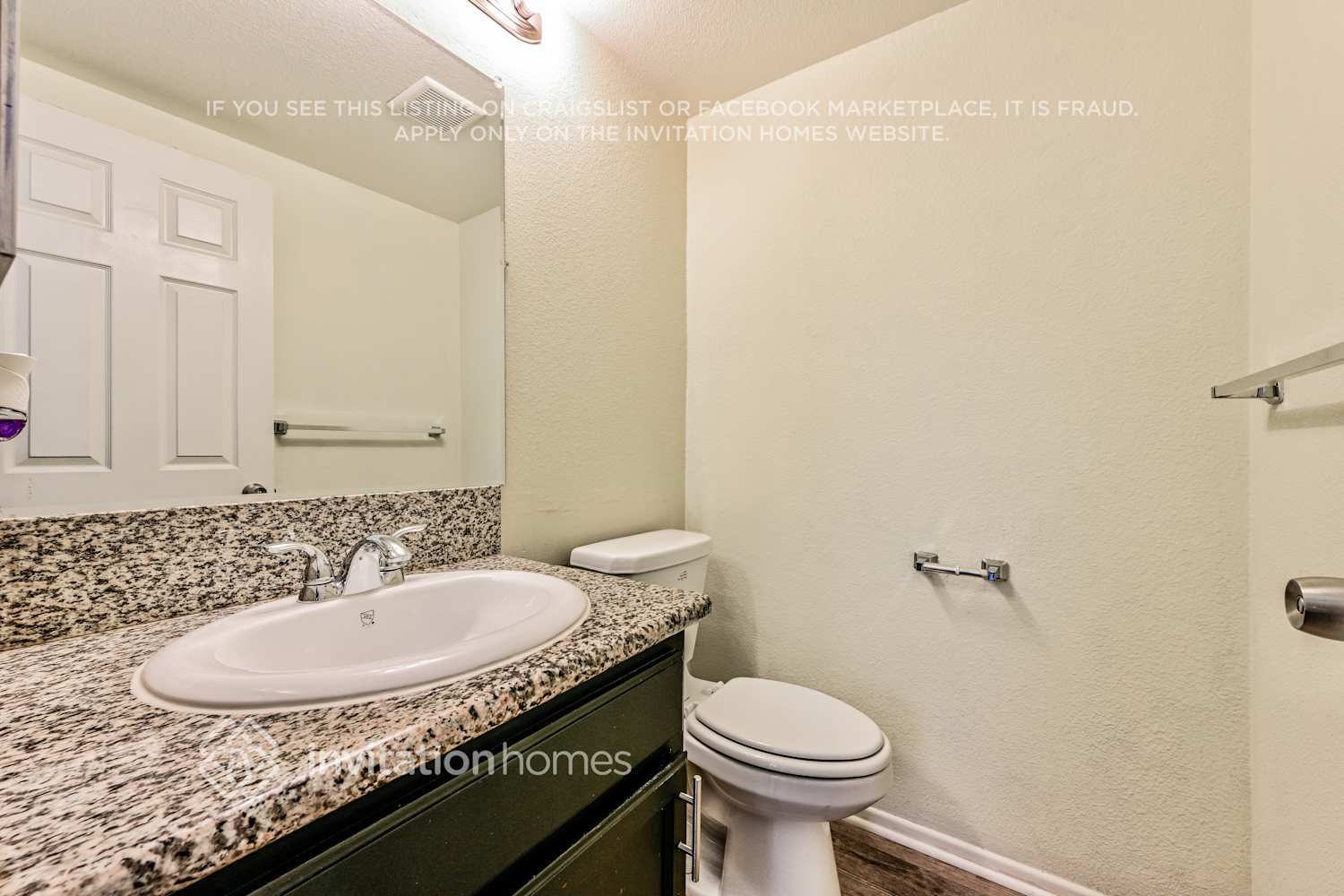 Building Photo - 39201 Chalfont Ln