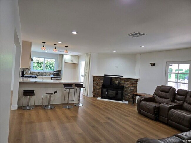 Building Photo - 24224 Welby Way