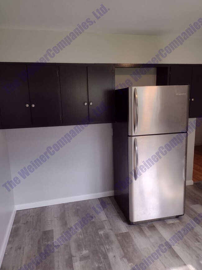 Building Photo - Available August 1st 2026!