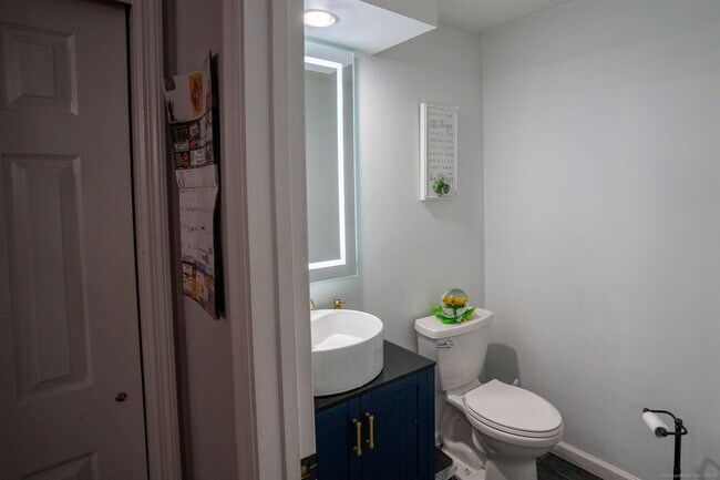 Building Photo - 2A Jeanette St