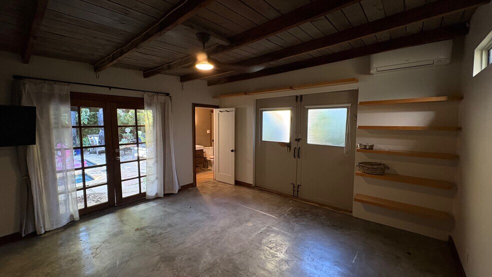 Building Photo - 851 N Ogden Dr