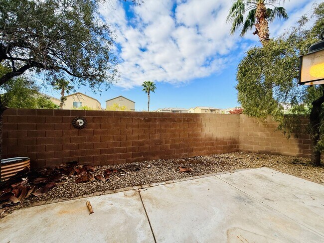 Building Photo - Gated Community Home in Centennial Hills!