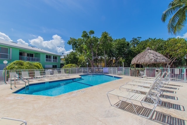 Pool outside your condo - 98402 Windward Ave