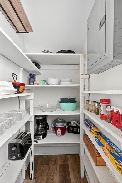 Building Photo - 4935 34th Ave S