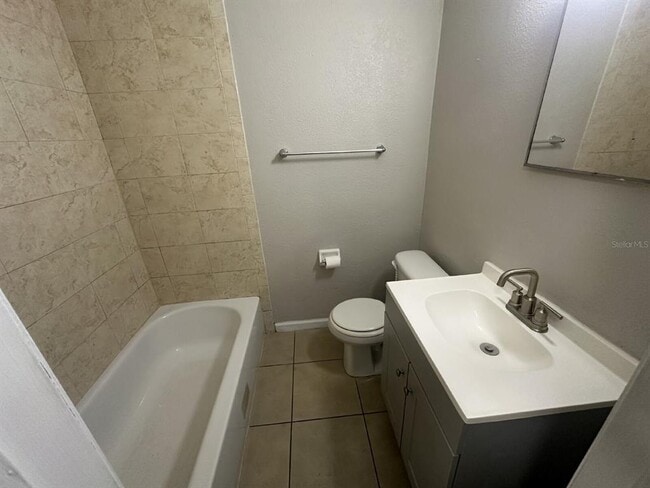 Building Photo - 403 Normandy St