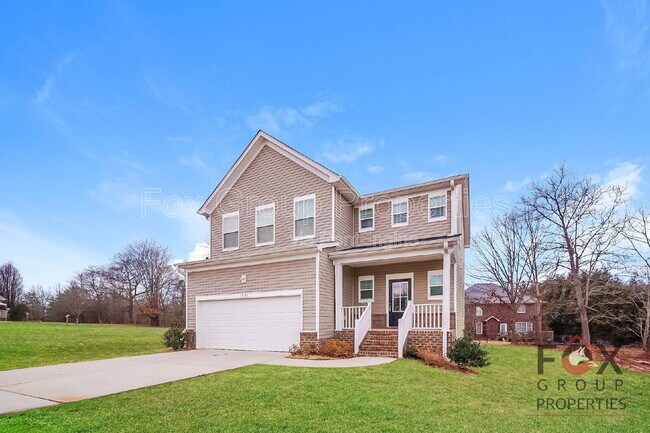 Building Photo - 1531 Antioch Dr