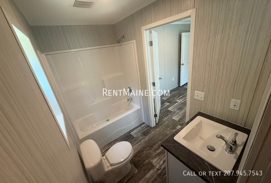 Building Photo - 438 Finson Rd