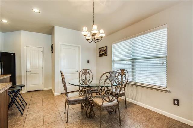 Building Photo - 9613 Zaharias Dr