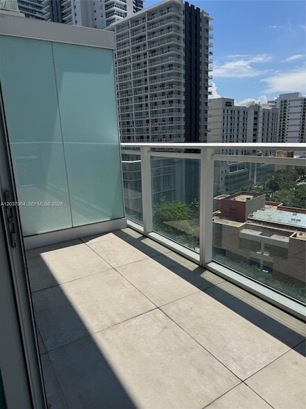 Building Photo - 1080 Brickell Ave