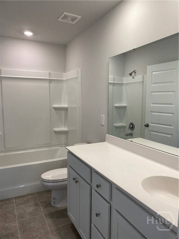 Building Photo - 145 Binscombe Ln